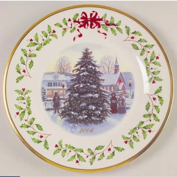 Lenox Other - N28-Lenox Christmas 2006 Collector Plate Main Street Dickens, Carolers, Church
